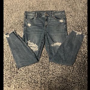 American Eagle high waisted ripped blue jeans